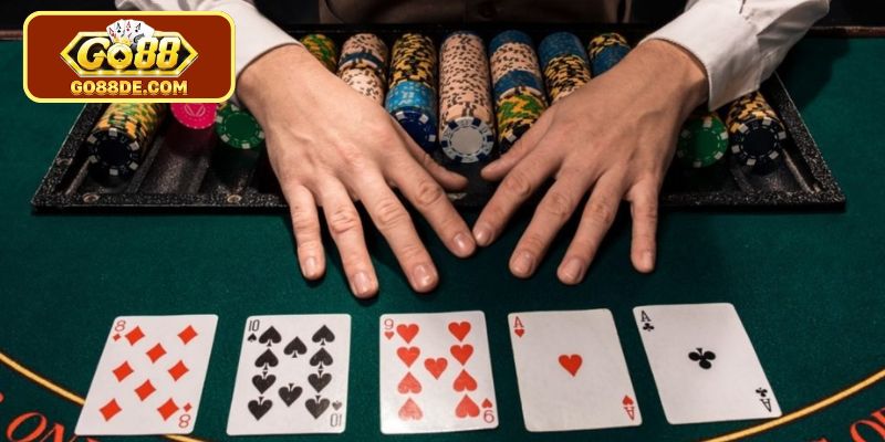 Thực hiện chuẩn xác cách xếp Mậu binh